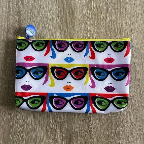 NEW … IPSY Cosmetic / Makeup Bag - Picture 1 of 3